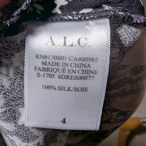 A.L.C. Trixie Black Beige Paisley Floral Bell Sleeve 100% Silk Mini Dress Sz 4 - Picture 6 of 7